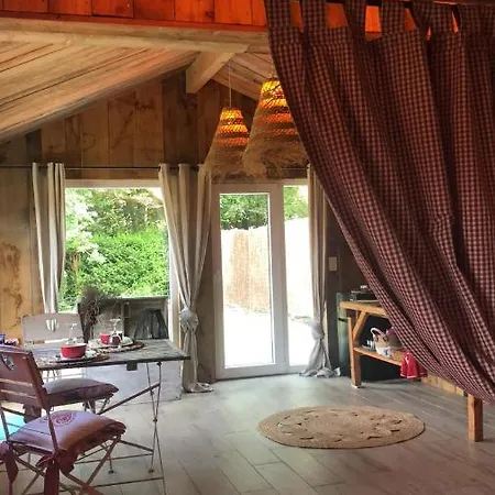 Au Bien-etre A Deux Chalet *