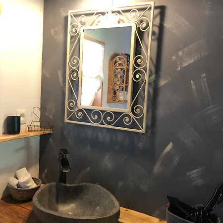 Au Bien-etre A Deux Chalet
